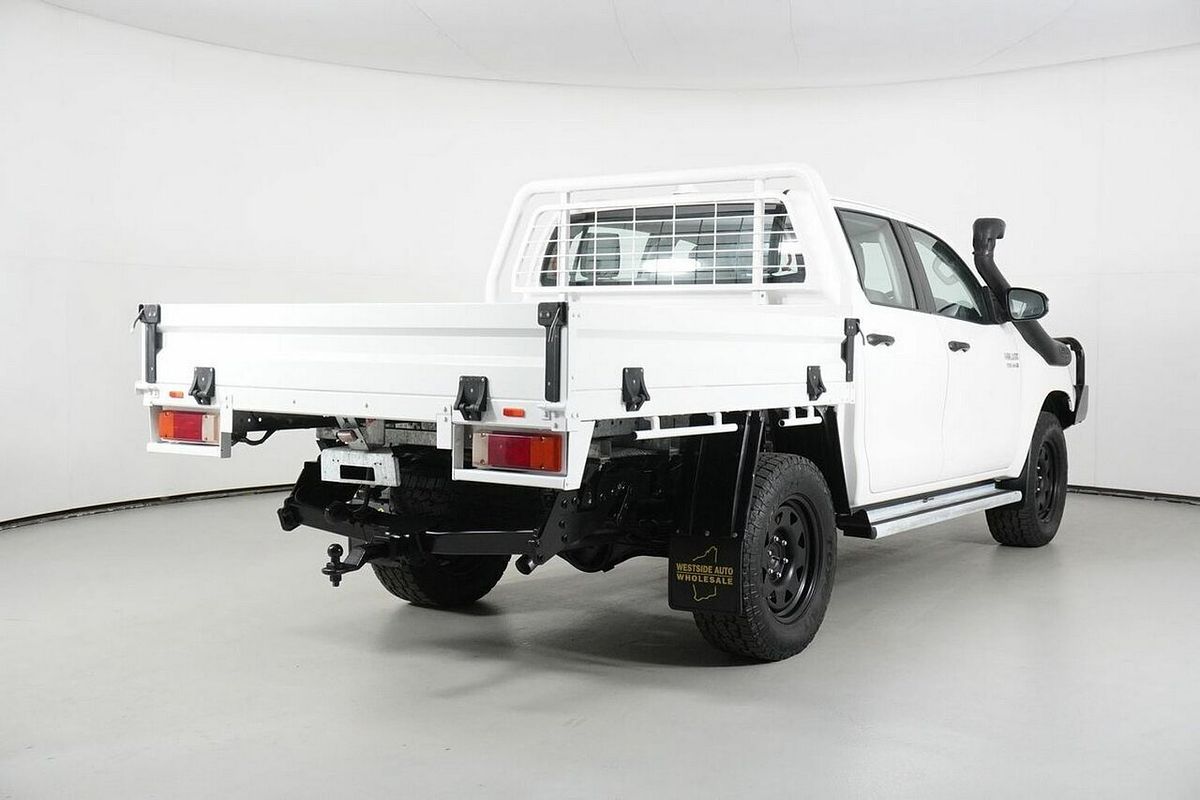 2021 Toyota Hilux SR (4x4) GUN126R Facelift 4X4
