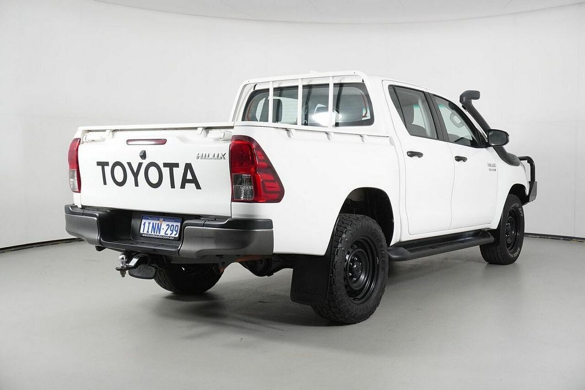 2022 Toyota Hilux SR (4x4) GUN126R 4X4