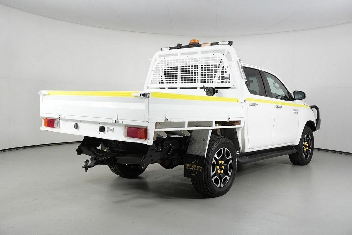 2021 Toyota Hilux SR5 (4x4) GUN126R Facelift 4X4