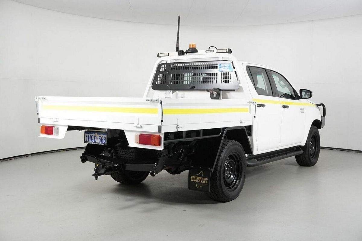 2021 Toyota Hilux SR (4x4) GUN126R Facelift 4X4