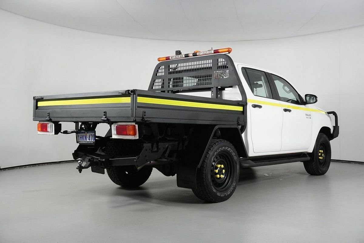 2021 Toyota Hilux SR (4x4) GUN126R Facelift 4X4