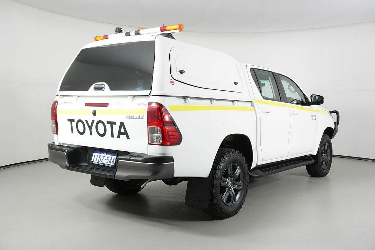 2024 Toyota Hilux SR (4x4) GUN126R 4X4