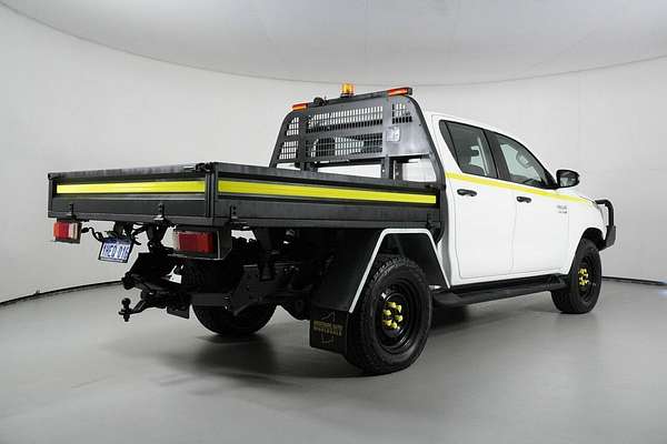 2020 Toyota Hilux SR (4x4) GUN126R Facelift 4X4