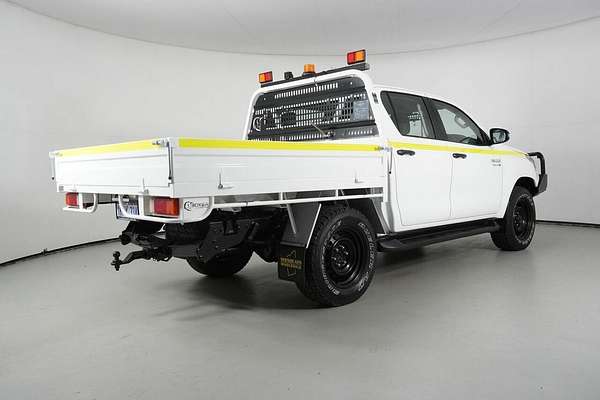2022 Toyota Hilux SR (4x4) GUN126R 4X4