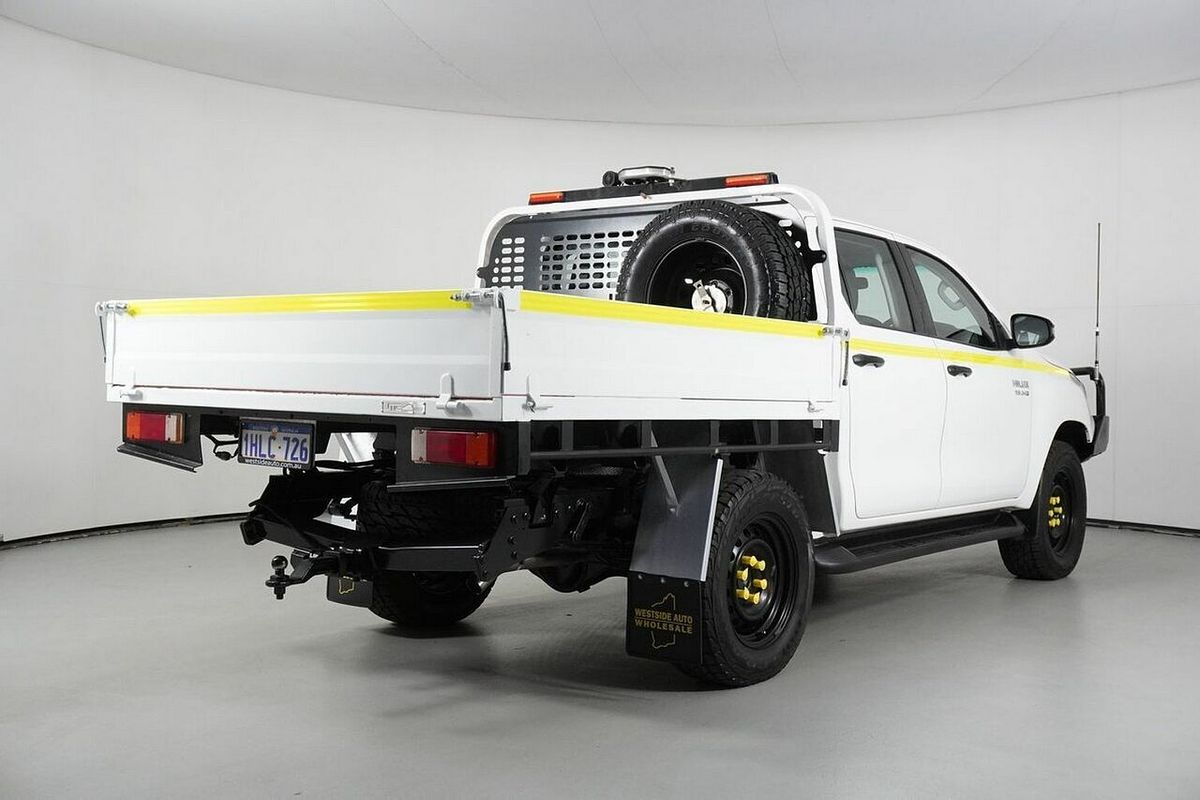 2022 Toyota Hilux SR (4x4) Steel Wheels GUN126R 4X4