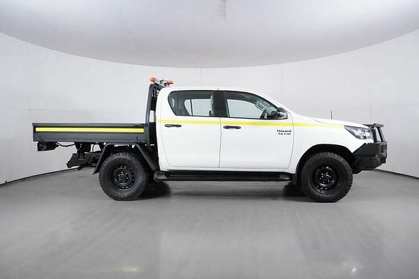 2021 Toyota Hilux SR (4x4) GUN126R Facelift 4X4