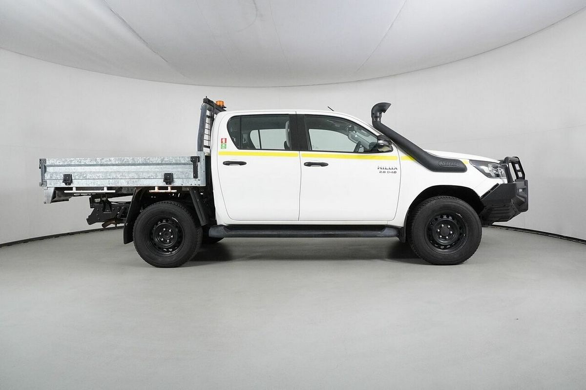 2021 Toyota Hilux SR (4x4) GUN126R 4X4