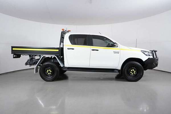 2020 Toyota Hilux SR (4x4) GUN126R Facelift 4X4