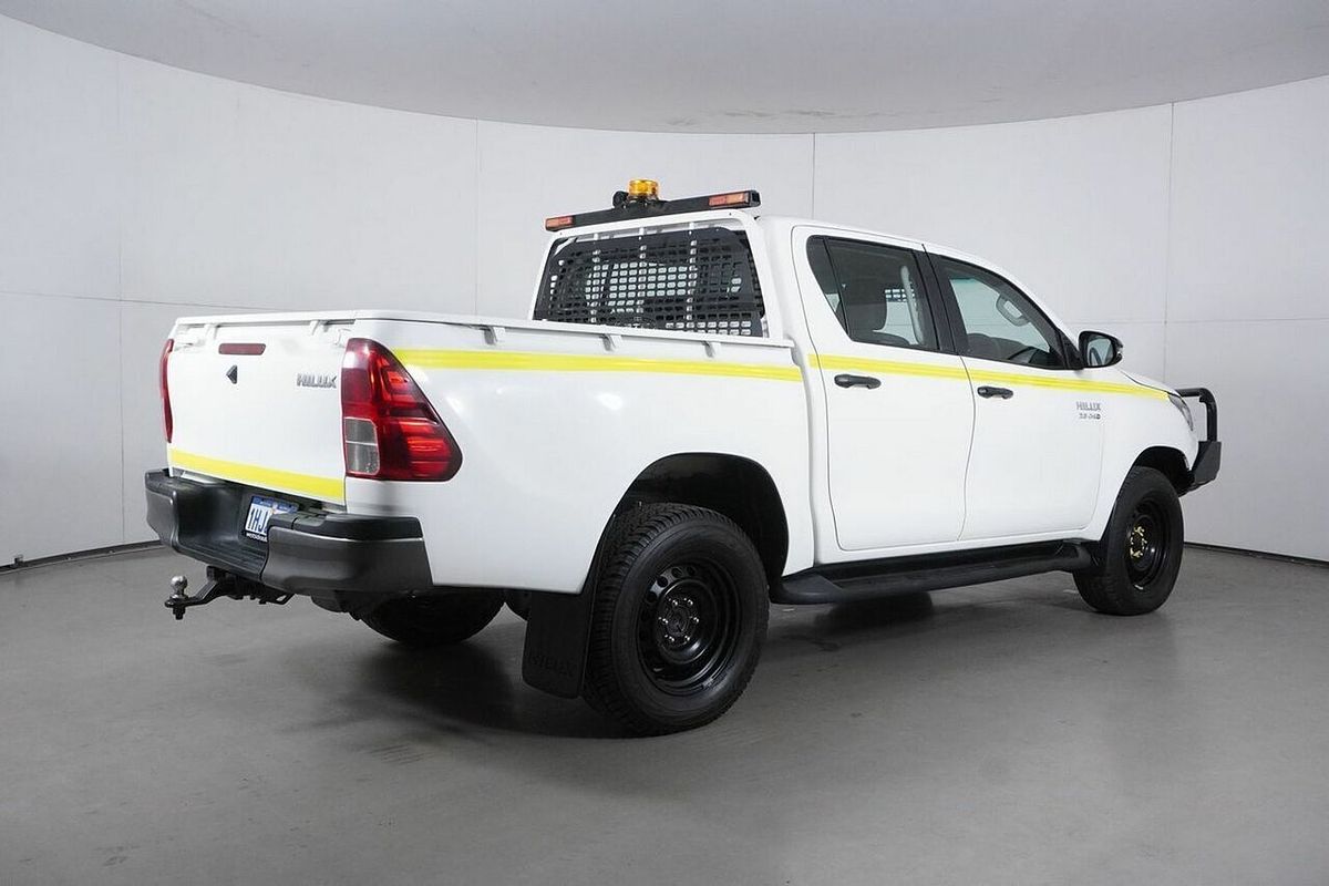 2021 Toyota Hilux SR (4x4) GUN126R Facelift 4X4