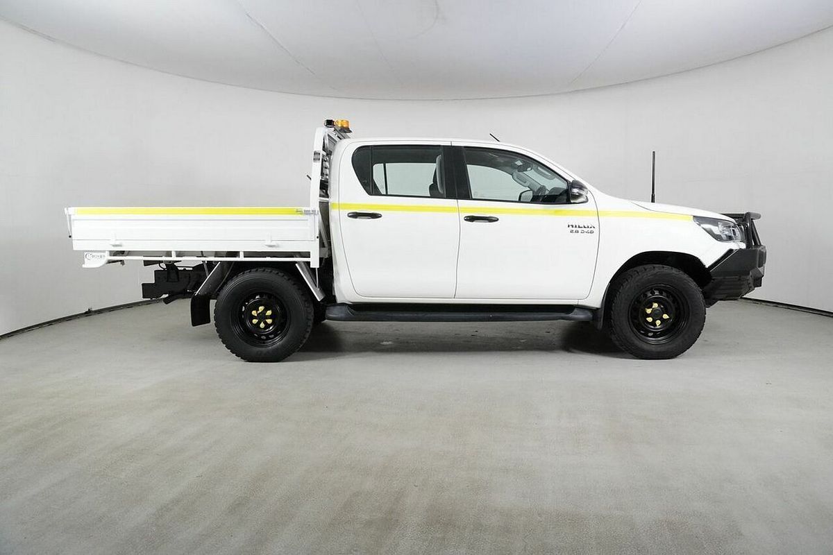 2021 Toyota Hilux SR (4x4) GUN126R Facelift 4X4