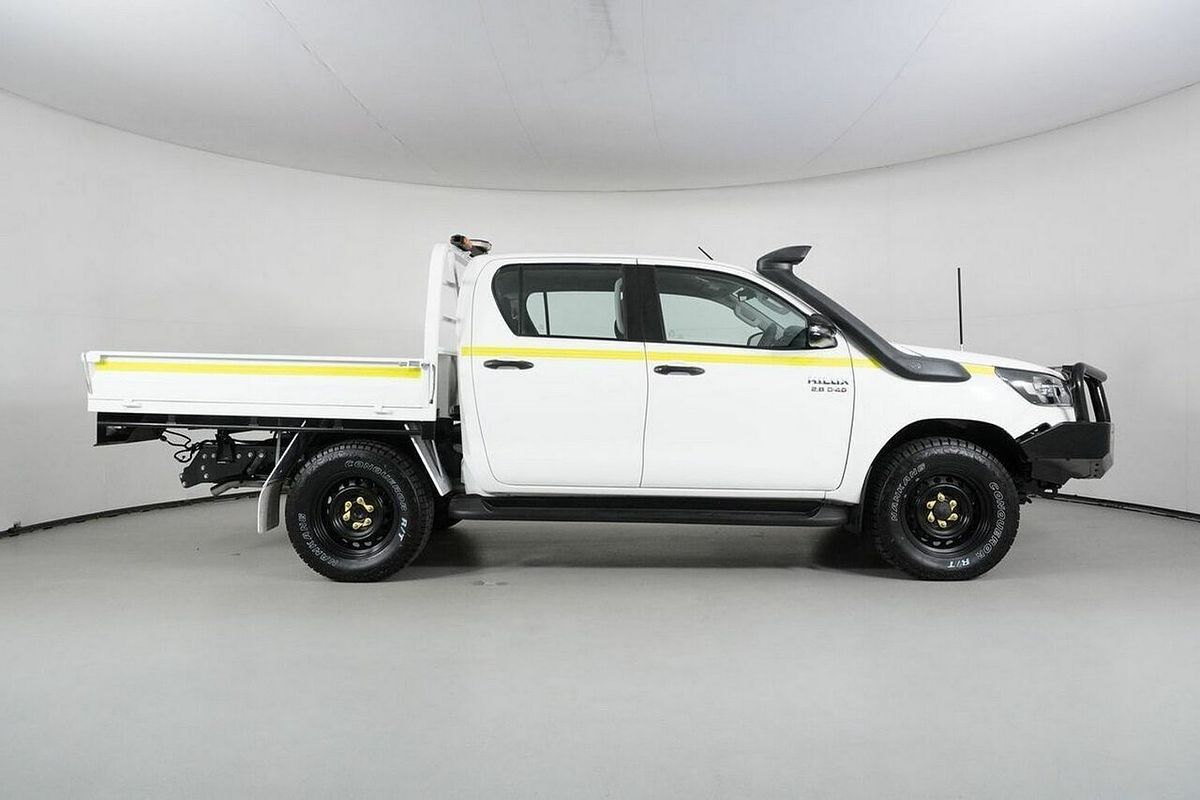 2021 Toyota Hilux SR (4x4) GUN126R Facelift 4X4
