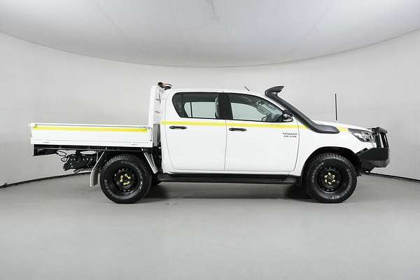 2021 Toyota Hilux SR (4x4) GUN126R Facelift 4X4