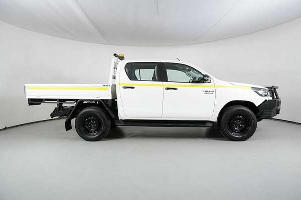 2021 Toyota Hilux SR (4x4) GUN126R Facelift 4X4