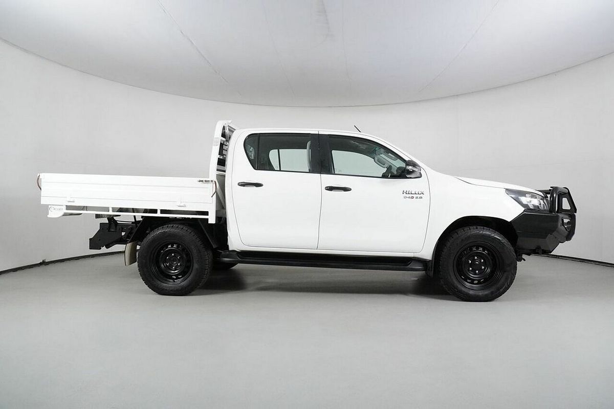 2021 Toyota Hilux SR (4x4) GUN126R 4X4