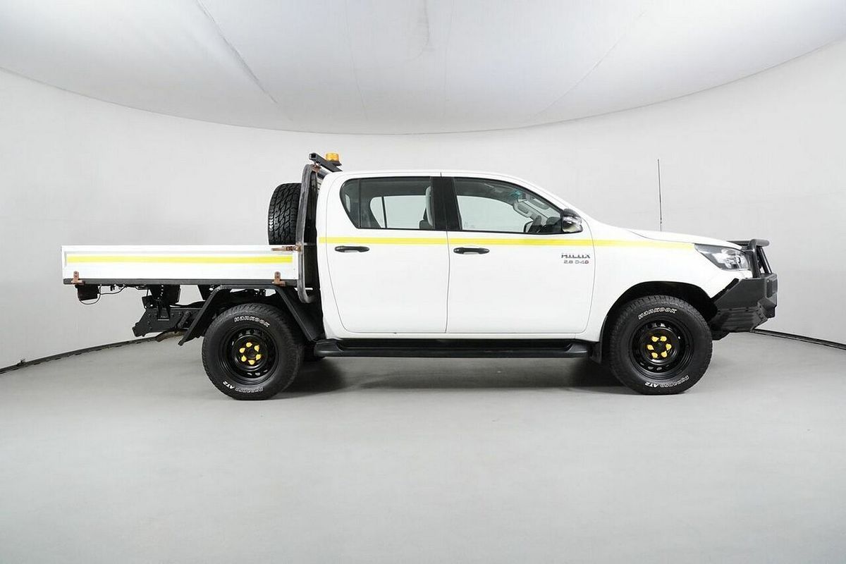 2021 Toyota Hilux SR (4x4) GUN126R Facelift 4X4