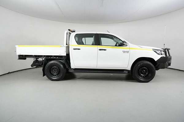 2020 Toyota Hilux SR (4x4) GUN126R Facelift 4X4