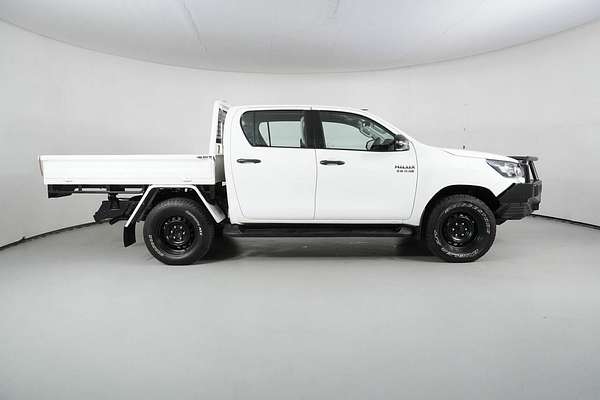2020 Toyota Hilux SR (4x4) GUN126R Facelift 4X4