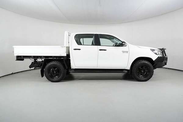 2020 Toyota Hilux SR (4x4) GUN126R Facelift 4X4