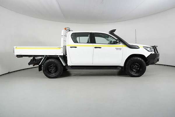 2022 Toyota Hilux SR (4x4) GUN126R 4X4