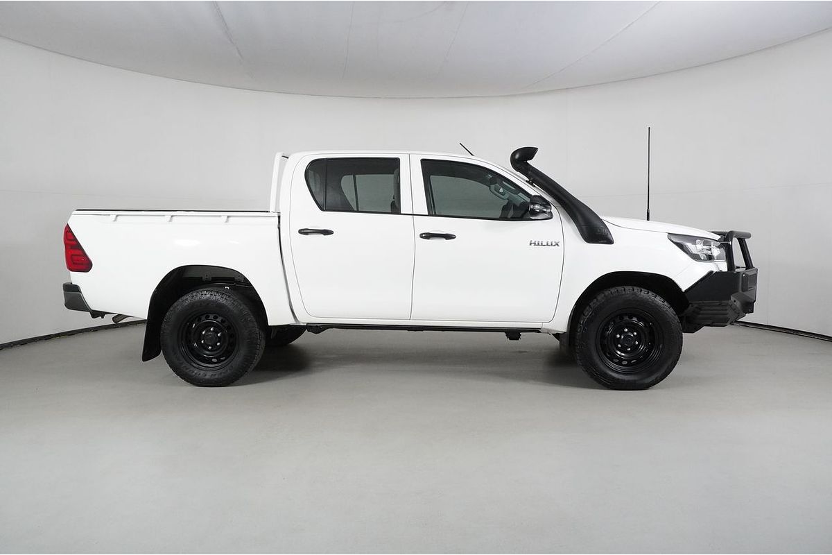 2021 Toyota Hilux Workmate (4x4) GUN125R Facelift 4X4