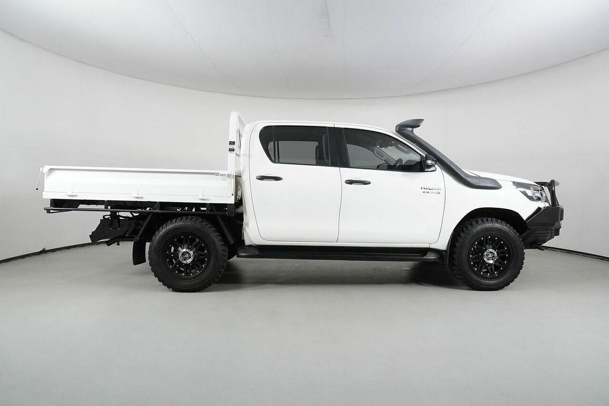 2020 Toyota Hilux SR (4x4) GUN126R Facelift 4X4
