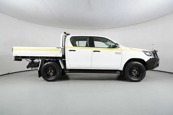 2020 Toyota Hilux SR (4x4) GUN126R Facelift 4X4