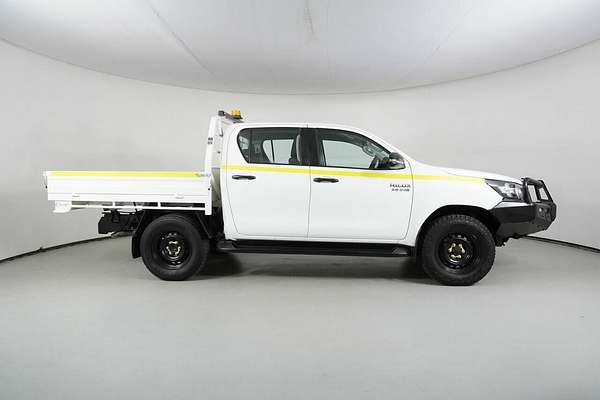 2022 Toyota Hilux SR (4x4) GUN126R 4X4