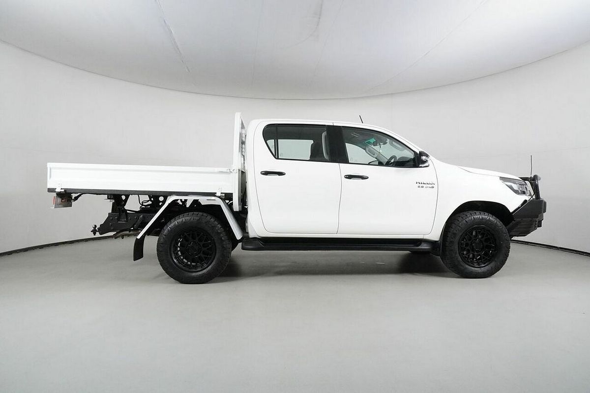 2021 Toyota Hilux SR (4x4) GUN126R Facelift 4X4