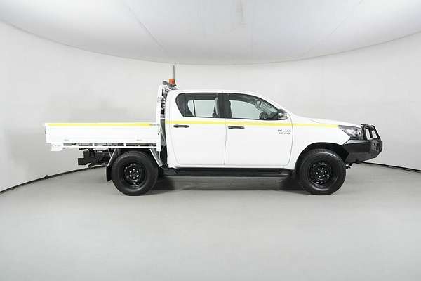2022 Toyota Hilux SR (4x4) GUN126R 4X4