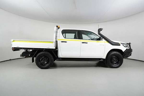 2021 Toyota Hilux SR (4x4) GUN126R Facelift 4X4
