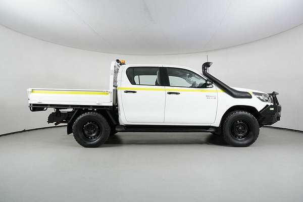 2021 Toyota Hilux SR (4x4) GUN126R Facelift 4X4