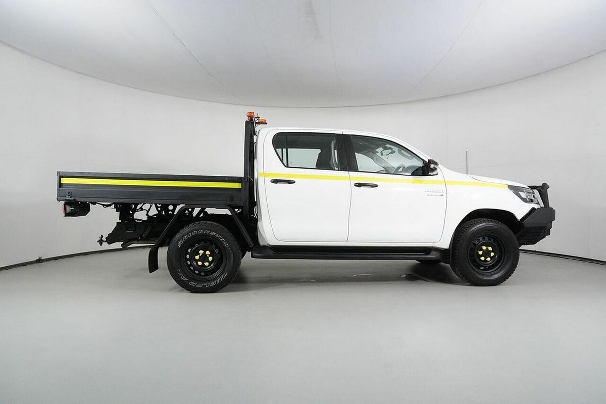 2021 Toyota Hilux SR (4x4) GUN126R Facelift 4X4