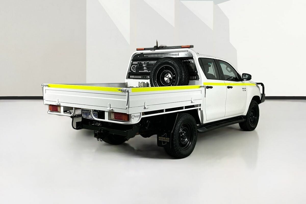 2021 Toyota Hilux SR (4x4) GUN126R Facelift 4X4