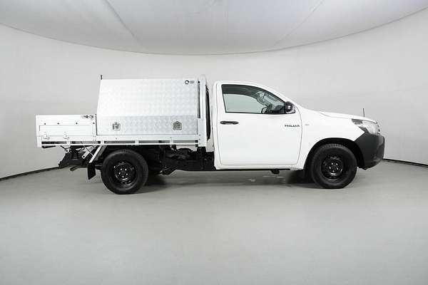2017 Toyota Hilux Workmate GUN122R Rear Wheel Drive