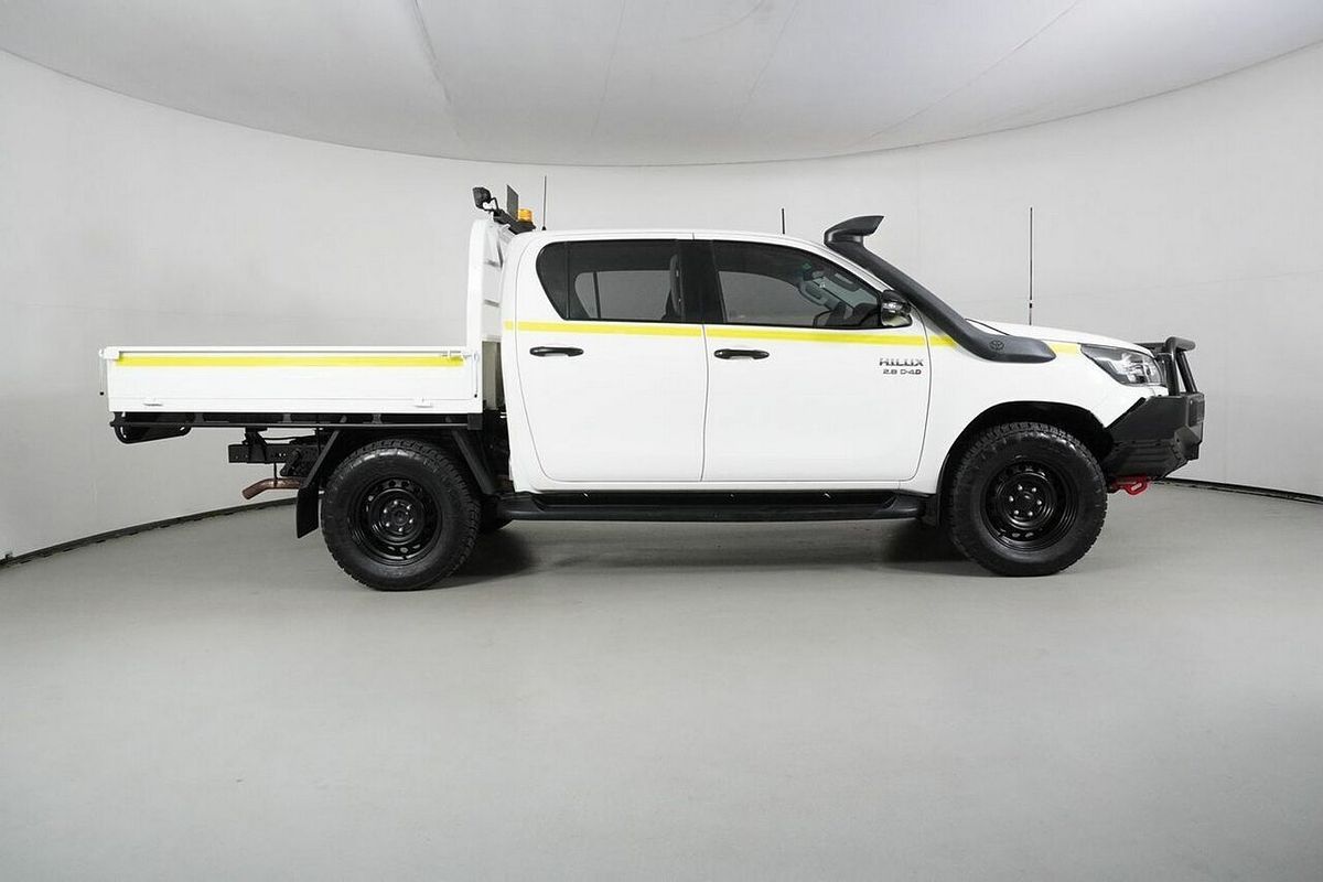 2021 Toyota Hilux SR (4x4) GUN126R Facelift 4X4