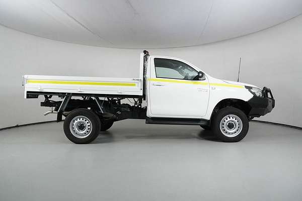 2024 Toyota Hilux SR (4x4) GUN126R 4X4