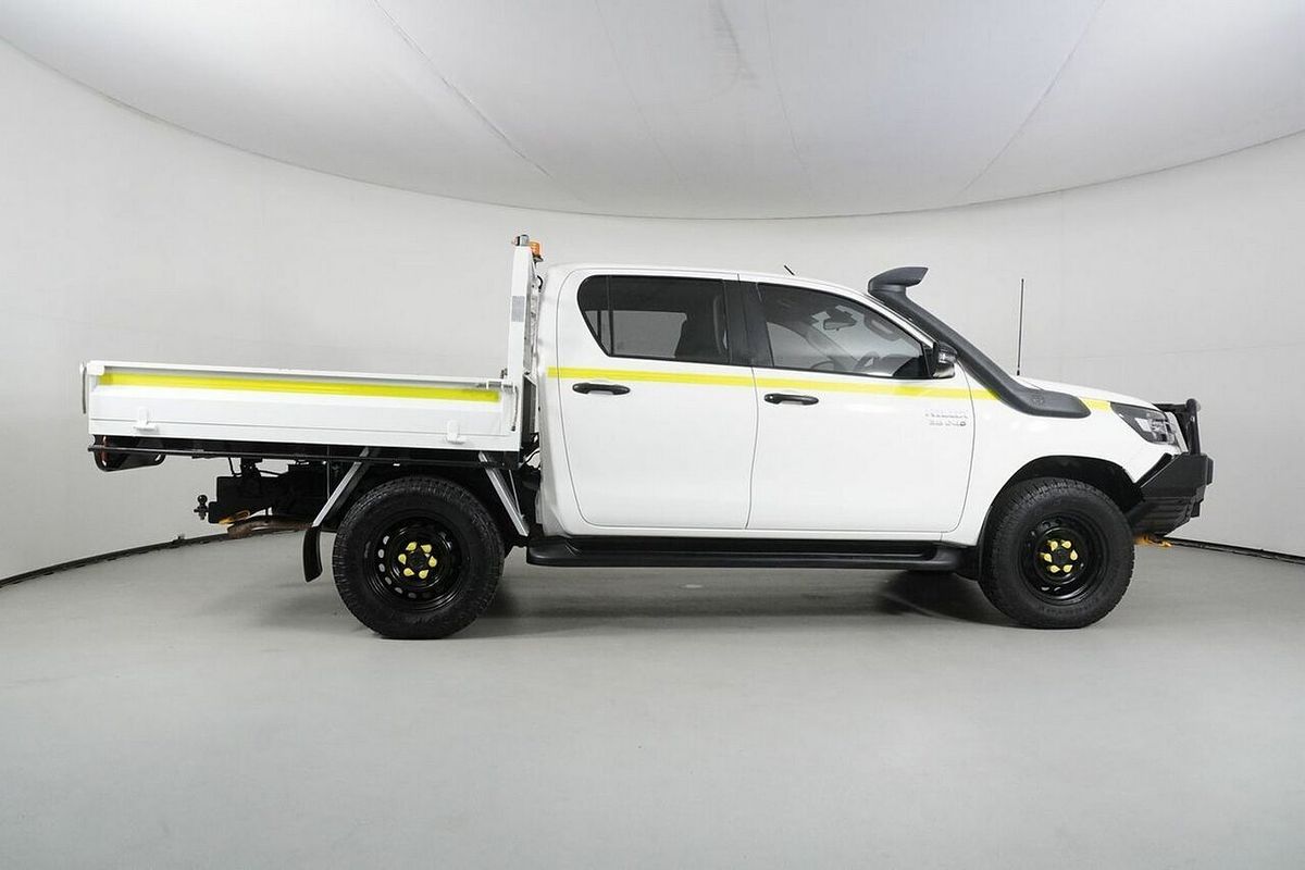 2021 Toyota Hilux SR (4x4) GUN126R Facelift 4X4