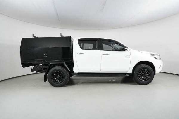 2016 Toyota Hilux SR (4x4) GUN126R 4X4