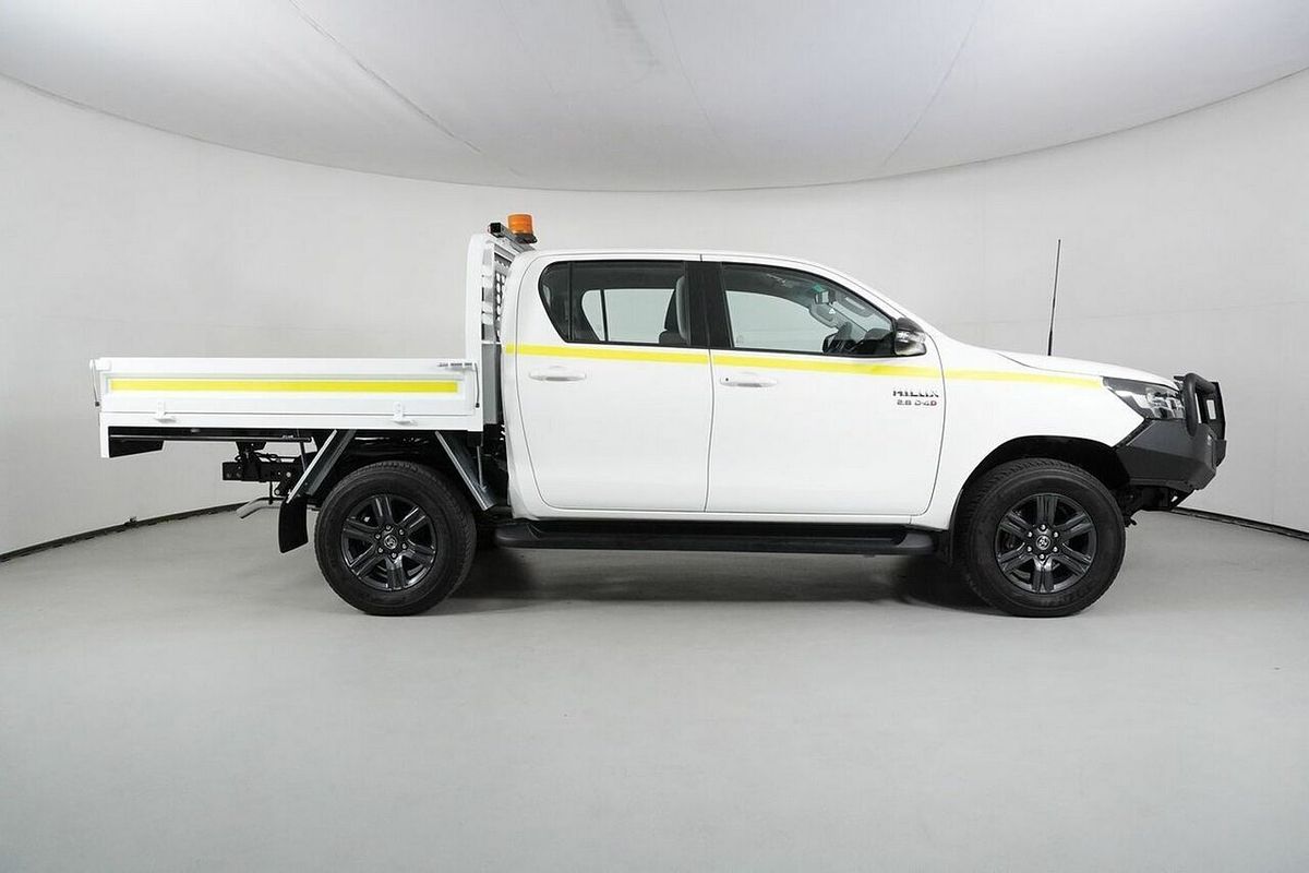 2024 Toyota Hilux SR (4x4) GUN126R 4X4
