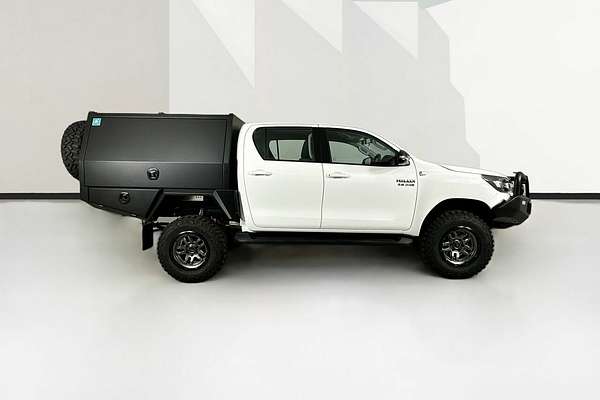2024 Toyota Hilux SR (4x4) GUN126R 4X4