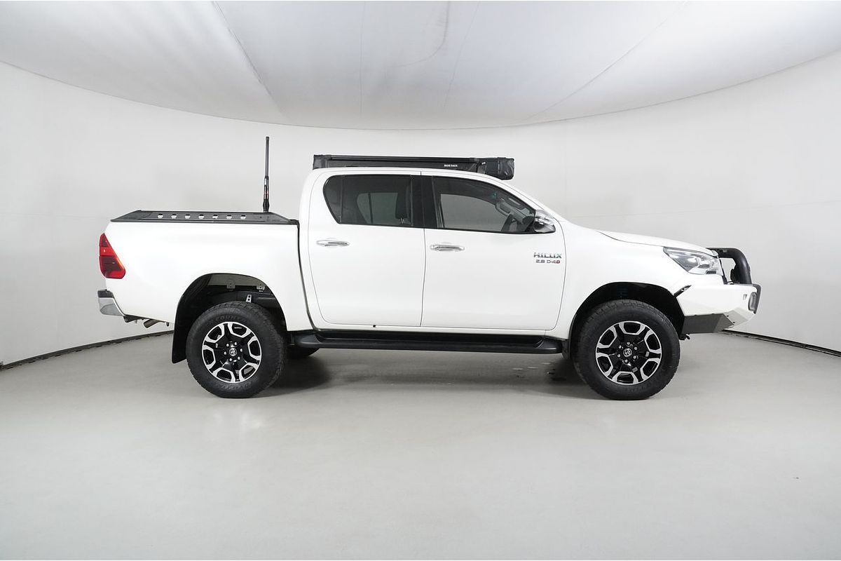 2021 Toyota Hilux SR5 + Premium Interior (4x4) GUN126R 4X4