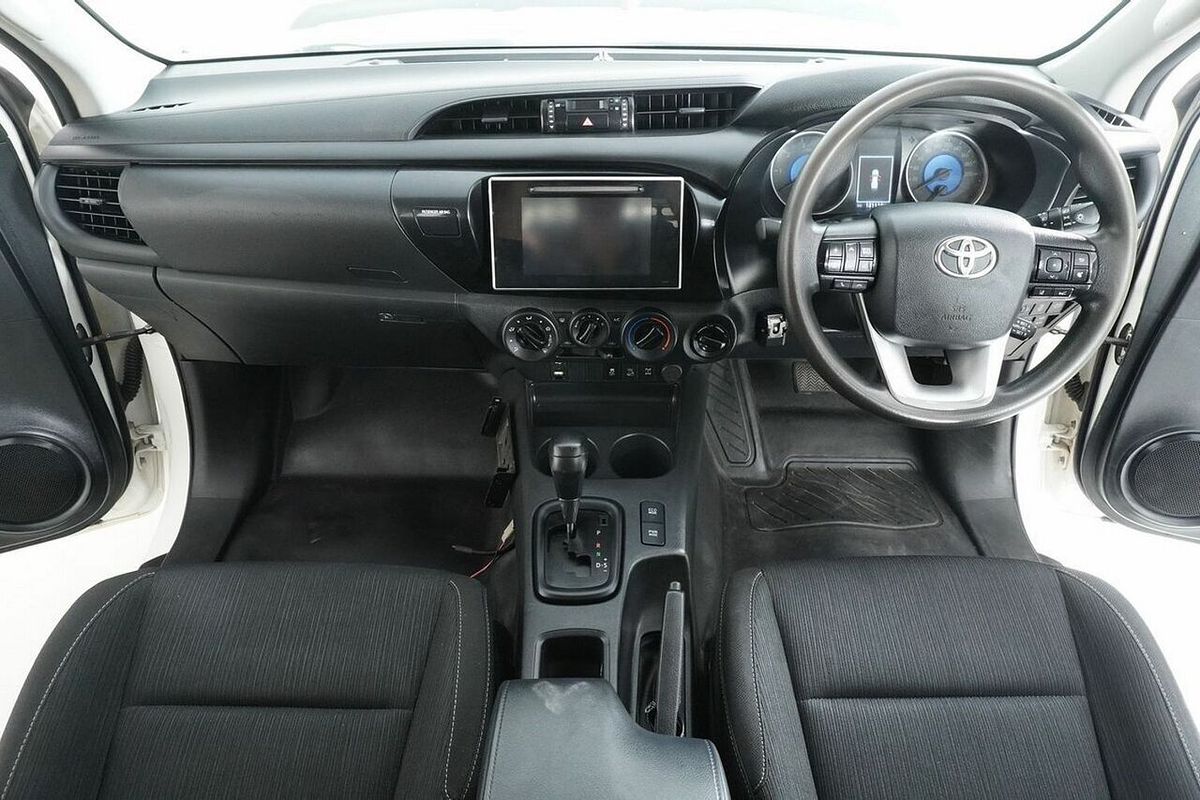 2020 Toyota Hilux SR (4x4) GUN126R MY19 Upgrade 4X4