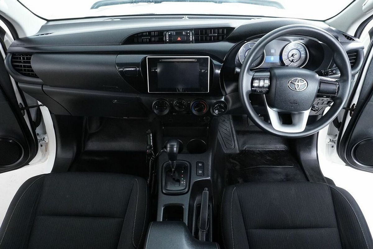 2019 Toyota Hilux SR (4x4) GUN126R MY19 4X4