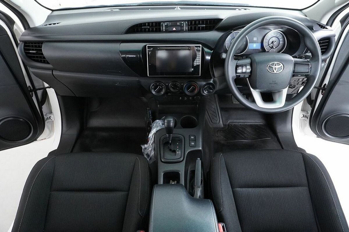 2019 Toyota Hilux SR (4x4) GUN126R MY19 4X4
