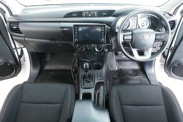 2021 Toyota Hilux SR (4x4) GUN126R Facelift 4X4