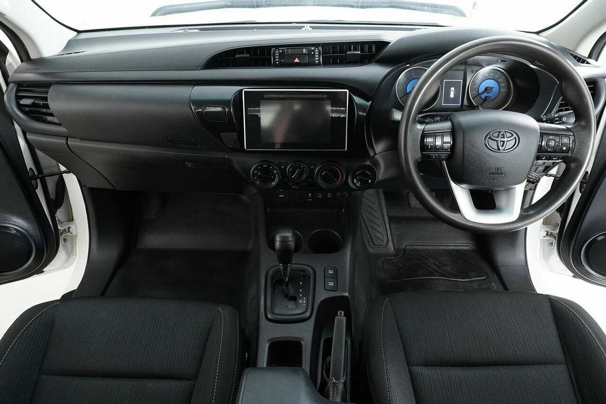 2020 Toyota Hilux SR (4x4) GUN126R MY19 Upgrade 4X4