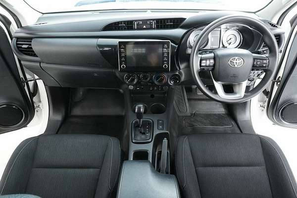 2022 Toyota Hilux SR (4x4) GUN126R 4X4