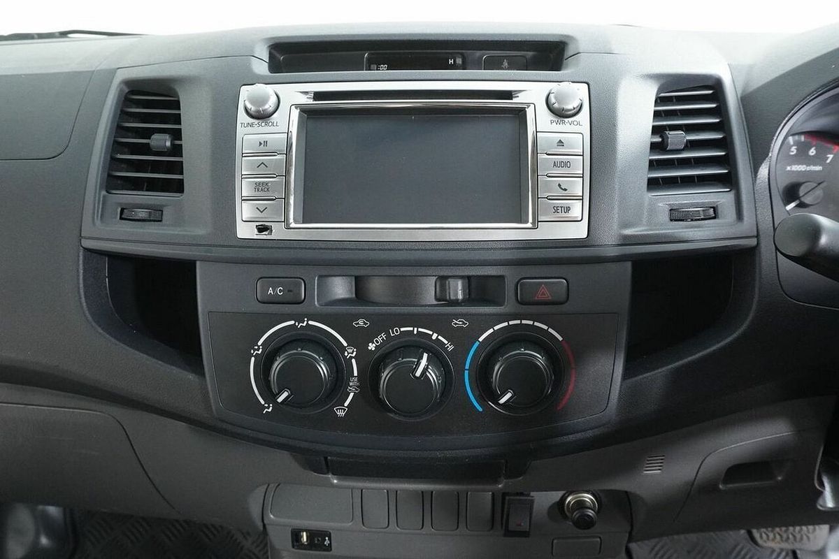 2015 Toyota Hilux Workmate TGN16R MY14 Rear Wheel Drive