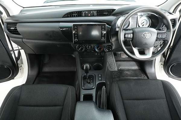2021 Toyota Hilux SR (4x4) GUN126R 4X4