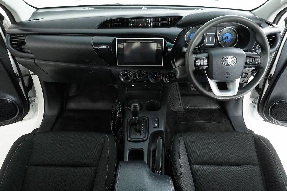 2019 Toyota Hilux SR (4x4) GUN126R MY19 Upgrade 4X4